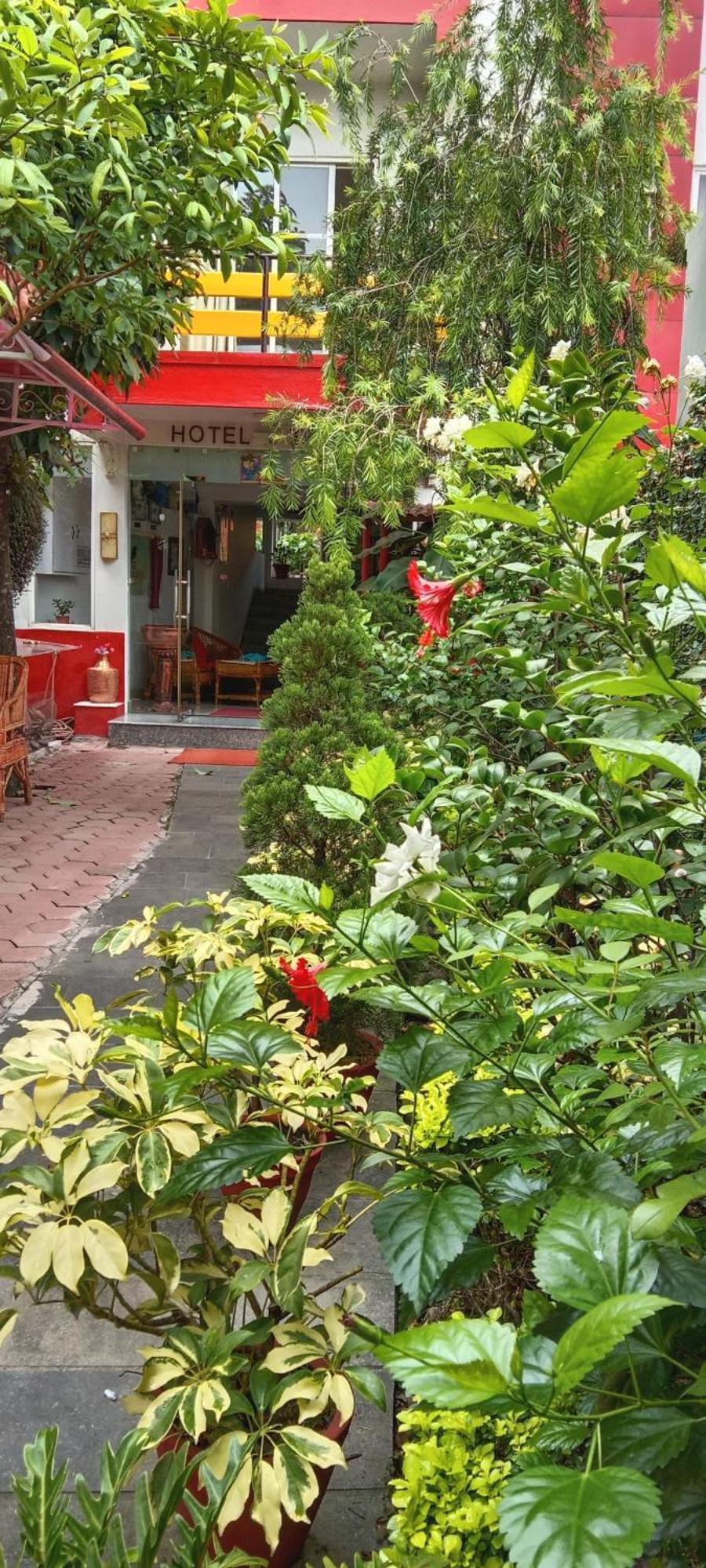 Hotel Tranquil Kathmandu Buitenkant foto